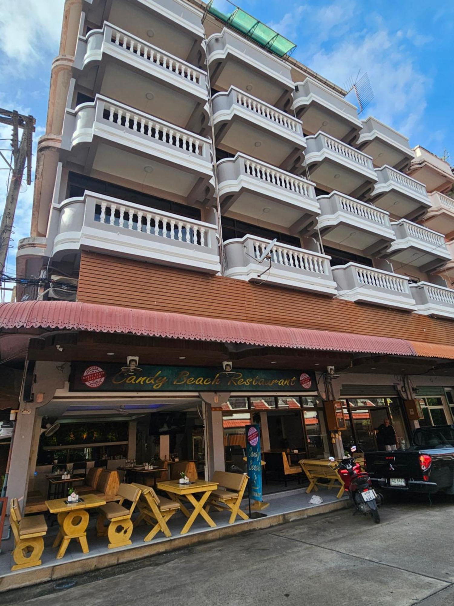 Candy Beach Seaview Jomtien Ngoại thất bức ảnh