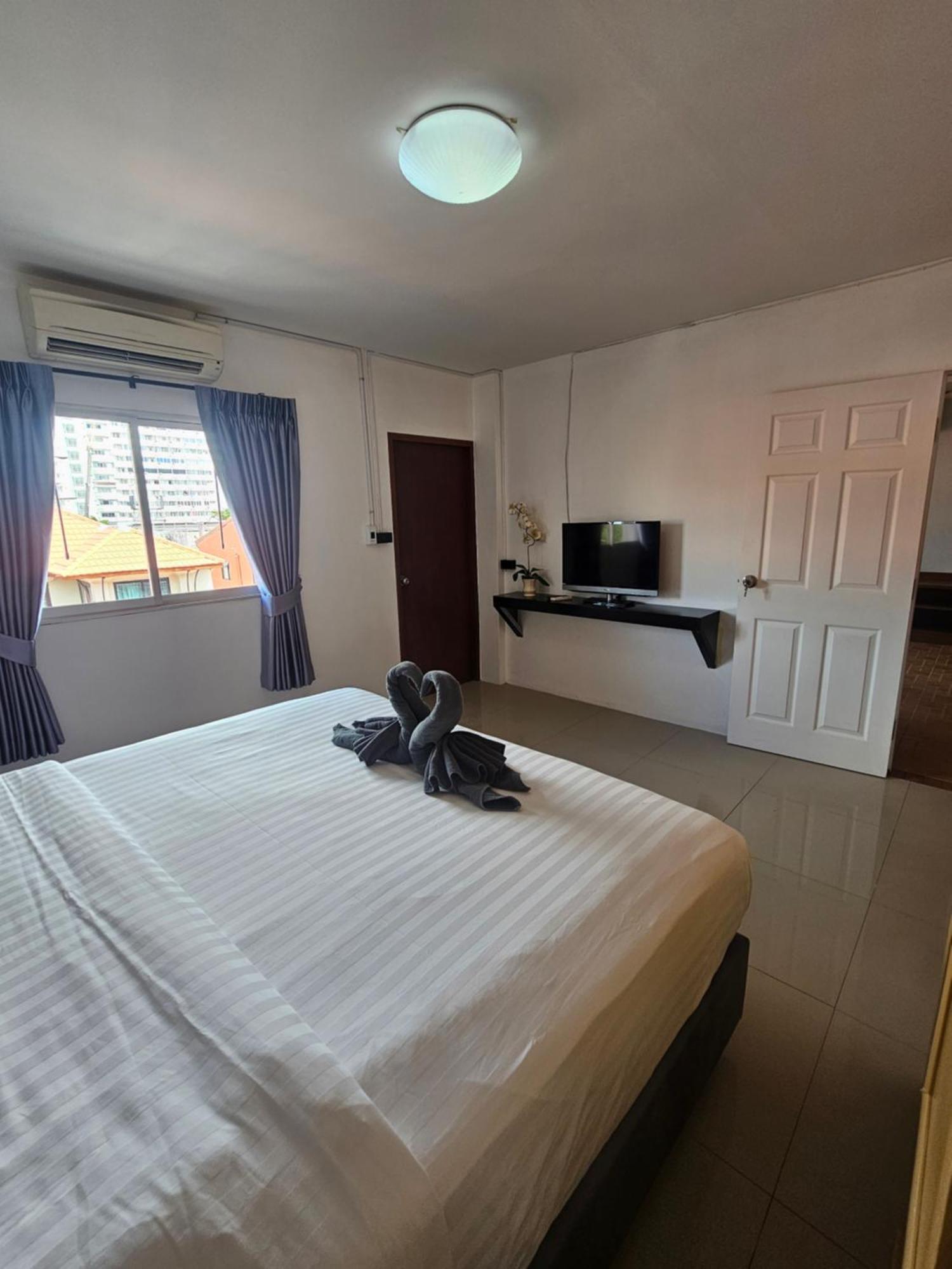 Candy Beach Seaview Jomtien Ngoại thất bức ảnh