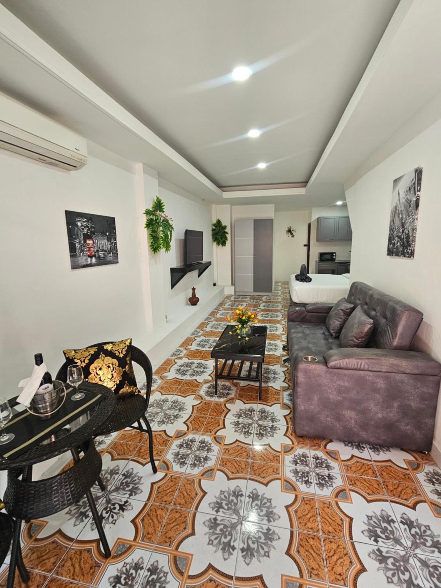 Candy Beach Seaview Jomtien Ngoại thất bức ảnh
